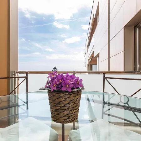 Can Saula Apartment